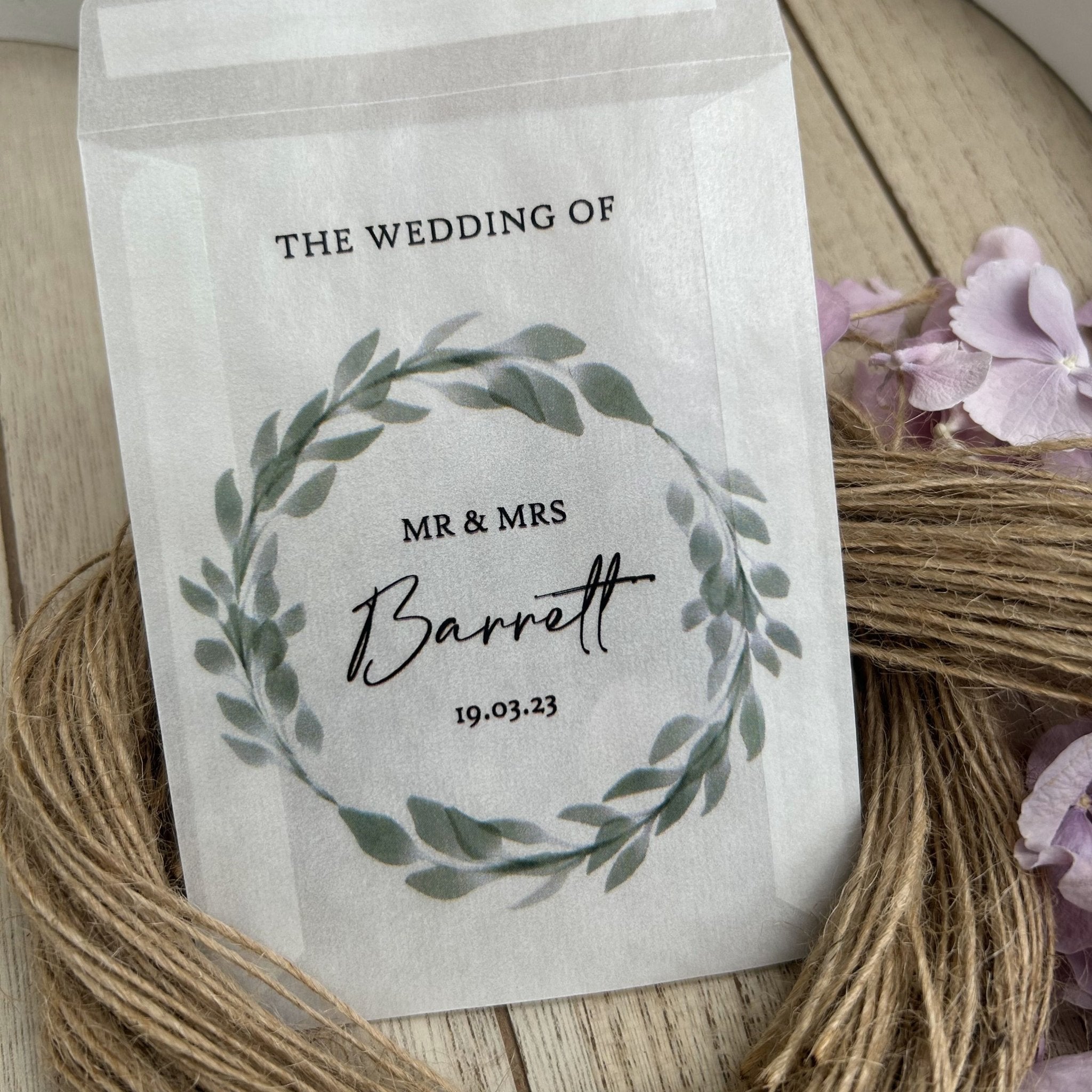 75 x Biodegradable Personalised Confetti Packets | Real Flower Petal cheapest Wedding Confetti | Wedding Guests | Mr(s) & Mr(s) Calligraphy Packets